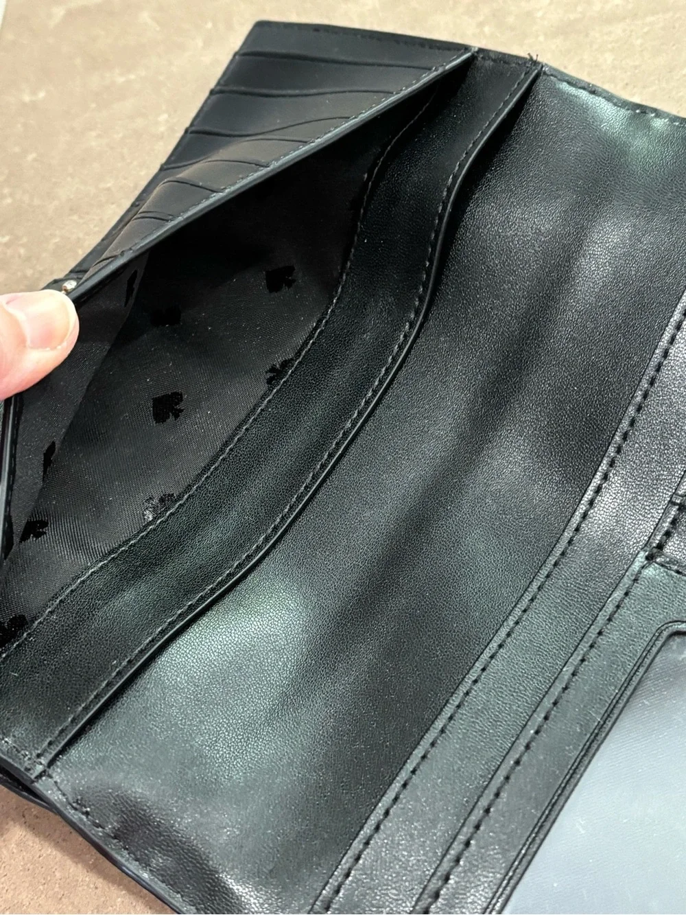 Kate Spade Black Pebbled Leather Wristlet Wallet Clutch